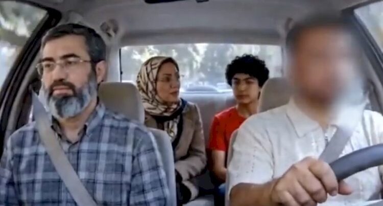 İranın Ali Rəhbəri taksiyə mindi və… – VİDEO