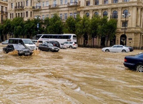 Çalışın, çölə çıxmayın – Bakıda son durum