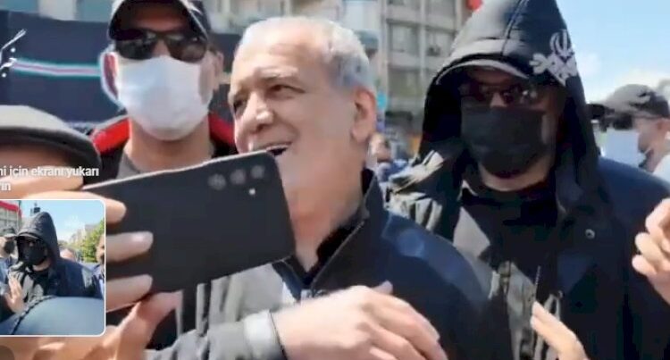Məsud Pezeşkian ictimaiyyət arasında göründü – VİDEO