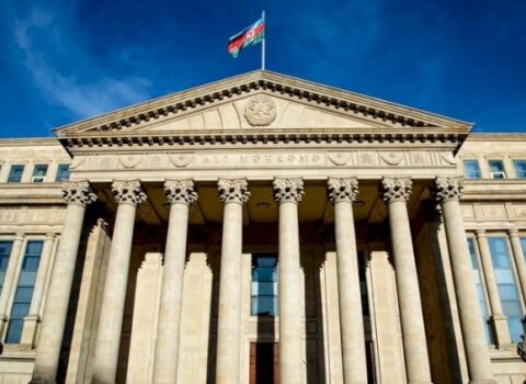 Tikinti şirkətləri vətəndaşların evini verməlidir – Ali Məhkəmədən mühüm qərar