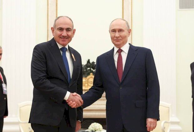 Kremldə gərgin görüş – Putin Paşinyana nə mesaj verdi?