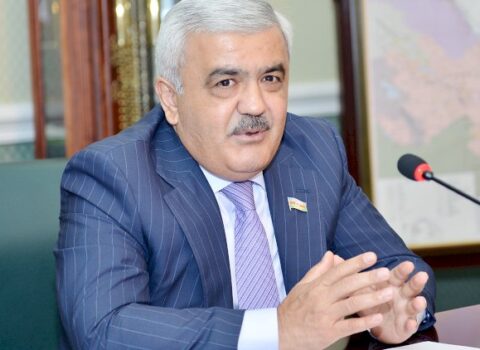 Rövnəq Abdullayevlə bağlı qərar: 16 illik fəaliyyət dövrü
