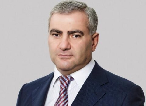 Karapetyan məhkəmədə 10 milyon dollar girov ödədi