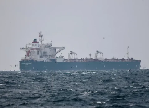 İranın daha bir gəmisi ABŞ-ın blokadasını yarıb – KİV