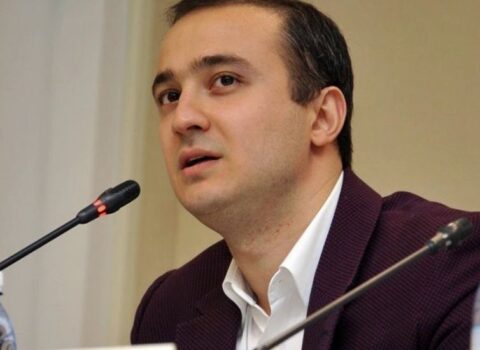 Nazir oğlunu aldadan məşhur maliyyəçiyə qarşı başqa ittihamlar var imiş – TƏFƏRRÜAT