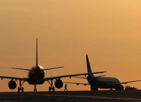 Havaya təyyarələr vasitəsilə dərman buraxılır?