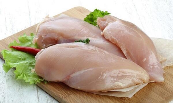 Toyuq paketlərindəki gizli təhlükə – Video