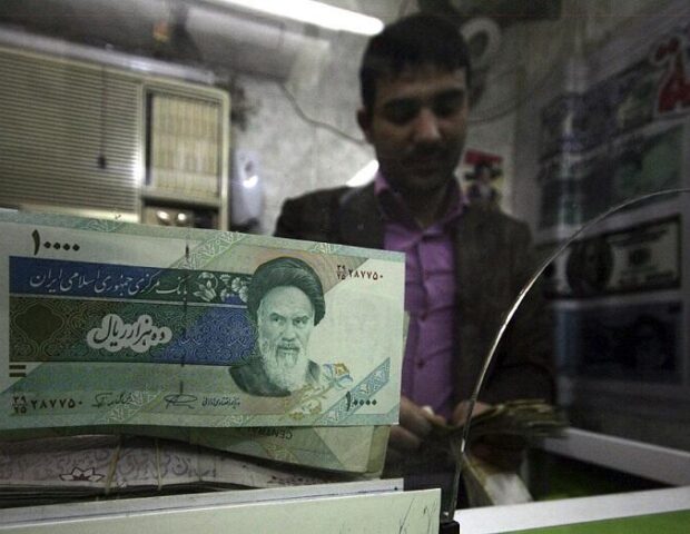 İranda dollar tarixi rekorda imza atdı