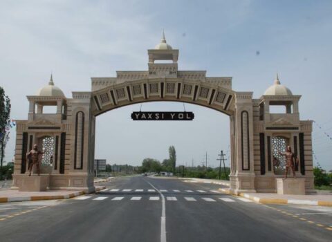 60 yaşlı kişi pilləkəndən yıxılıb öldü