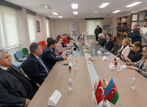 Ankarada Türk dünyasının inteqrasiyasında medianın rolu müzakirə edilib