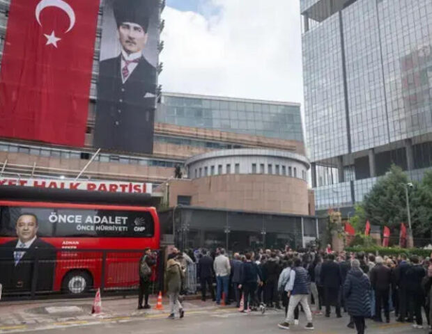 Türkiyədə nə baş verir? – Atatürkün qurduğu partiya parçalanır