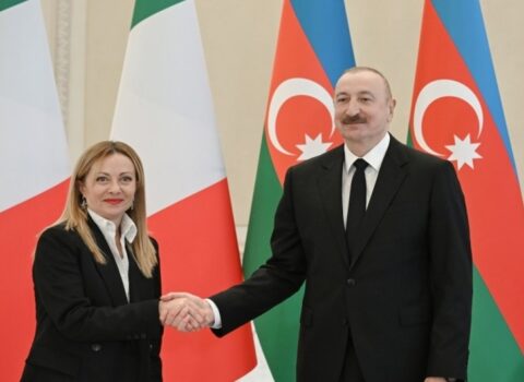 İlham Əliyevin Ciorcia Meloni ilə təkbətək görüşü keçirilir