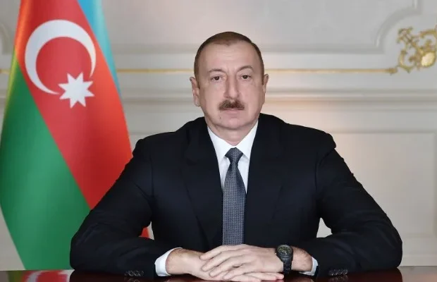 Oman Sultanı Prezident İlham Əliyevi təbrik edib