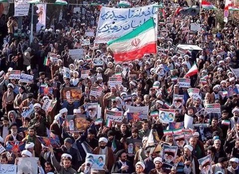 Tehran küçələri dolur: Əhali rejimə dəstək aksiyaları keçirir
