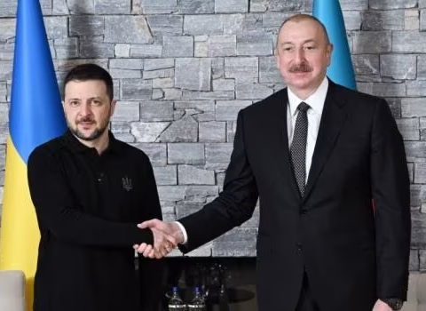 Zelenski İlham Əliyevə zəng etdi