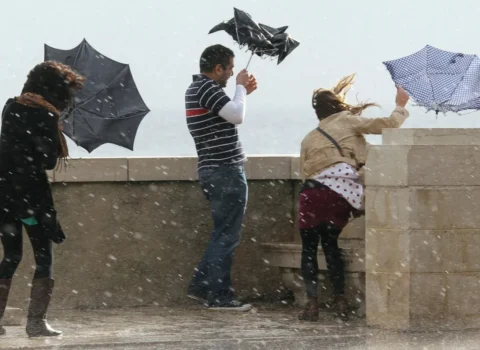 Qeyri-sabit, yağıntılı hava şəraiti nə vaxtadək davam edəcək? – XƏBƏRDARLIQ