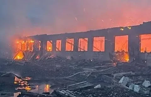 Tovuzda ferma yandı