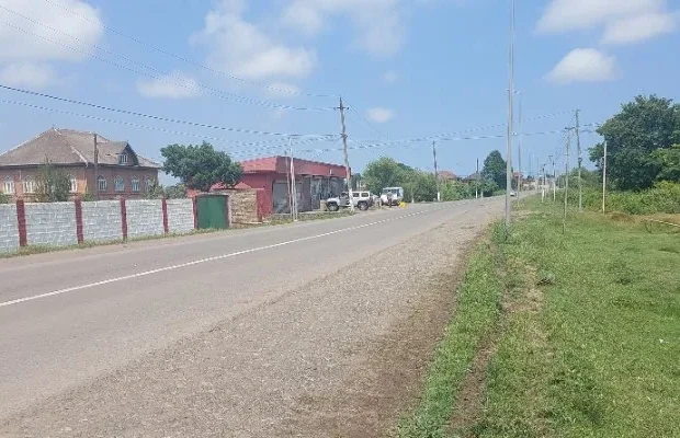 Lənkəranda avtomobil piyadanı vuraraq öldürdü