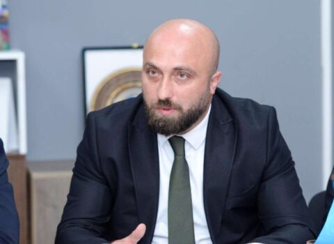 Vado Korovinin qızını “Space”dən uzaqlaşdırdı