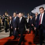 Putinin Çinə dövlət səfəri başladı