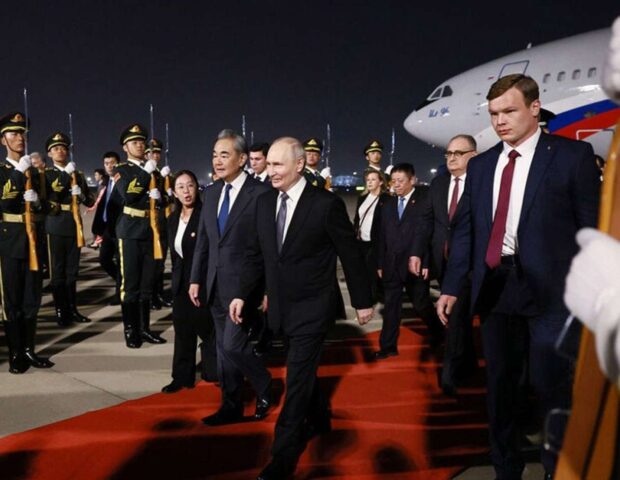 Putinin Çinə səfəri başa çatdı
