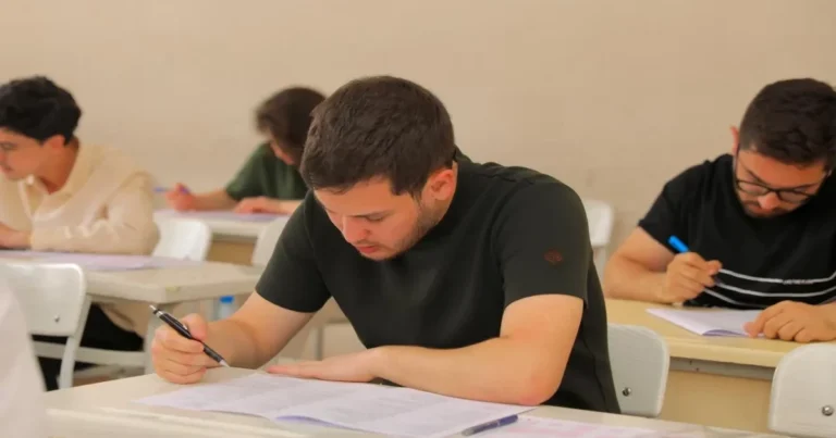 Rezidenturaya qəbul imtahanının birinci mərhələsi keçirilib
