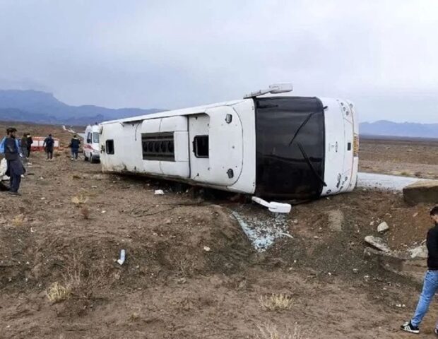 İranın cənubunda avtobus qəzasında 8 nəfər ölüb