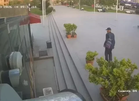 Bakıda işıq dirəklərinin metal hissələrini oğurlayan saxlanıldı – VİDEO