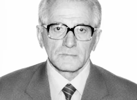 Bakıda Əməkdar müəllim VƏFAT ETDİ