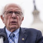 Bernis Sanders: “İnsanlar süni intellektin dünyaya nə edəcəyini, ümumiyyətlə, başa düşmür”