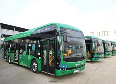 Bakıda avtobuslarda YENİLİK: Bu şəxslərə gediş-gəliş pulsuz OLACAQ