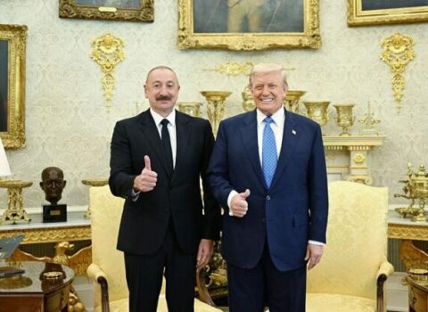 Tramp İlham Əliyevi təbrik etdi