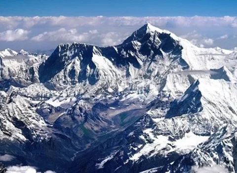 Dünyanın ən yüksək dağı Everest deyilmiş