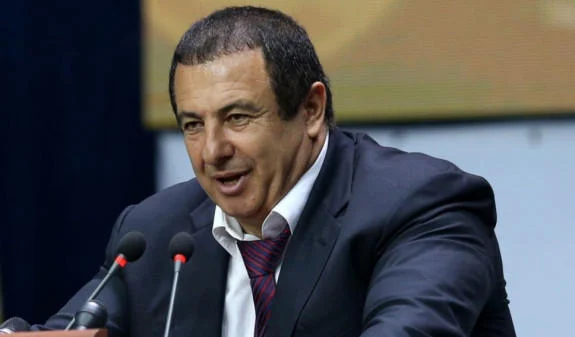 Çarukyanın seçki platformasında Qarabağla bağlı bənd Çarukyanın seçki platformasında Qarabağla bağlı bənd