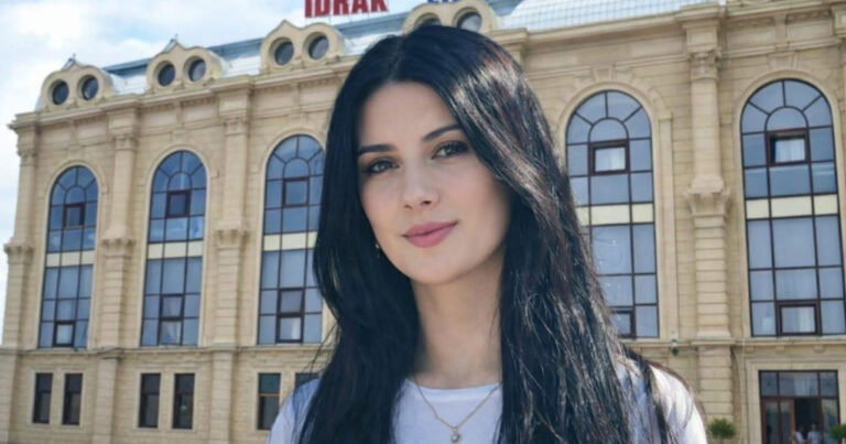 Şagird “İdrak”dakı müəllimi buna görə güllələyibmiş – AÇIQLANDI Şagird “İdrak”dakı müəllimi buna görə güllələyibmiş – AÇIQLANDI