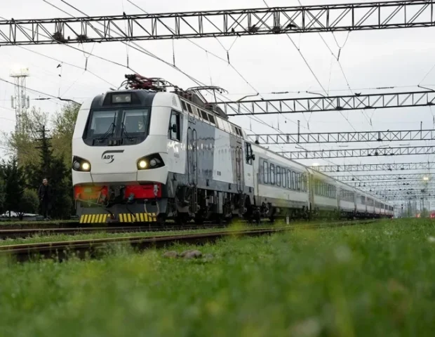 Bakıdan Tbilisiyə kupe və SV vaqonlarla neçəyə gedəcəyik?