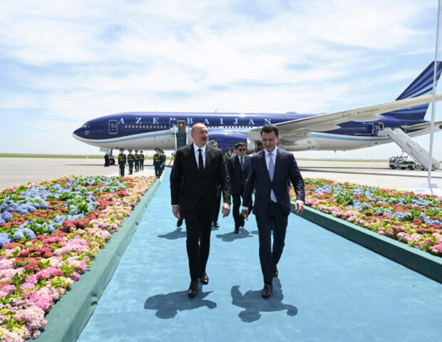 Prezident İlham Əliyev Qazaxıstana işgüzar səfərə gəlib – FOTO