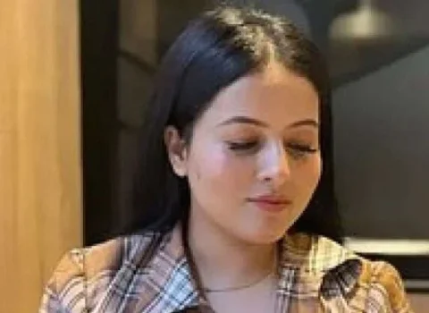 Qadın müğənnini öldürüb meyitini kanala atdılar