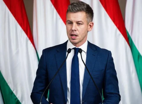 Macarıstanın yeni baş naziri dövlət iqamətgahından imtina etdi – FOTO