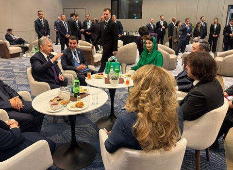 Bakıda liderlər çay süfrəsi arxasında – FOTO