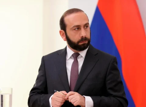 Mirzoyanın Rusiya ilə bağlı bu fikirləri İrəvanı ayağa qaldırdı…