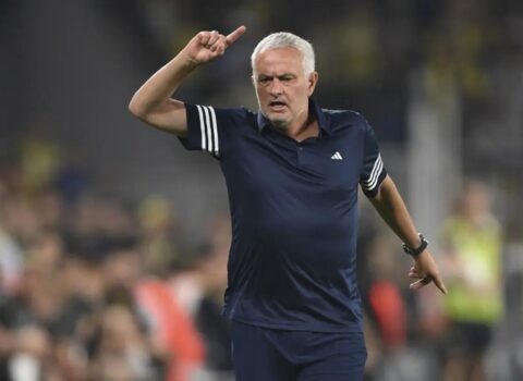 Mourinyo gələr-gəlməz onu komandadan göndərir – FOTO