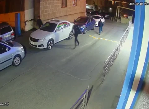 Gecə yarısı dəhşətli anlar: “Jeep” sürücüsünü qarət edənlərə AĞIR CƏZA istənildi – ANBAAN VİDEO