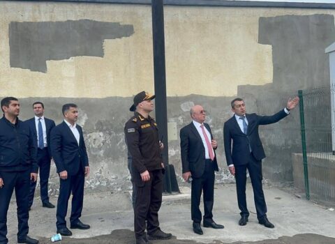 Bakıda güclü yanğın: Nazir hadisə yerindədir – Foto
