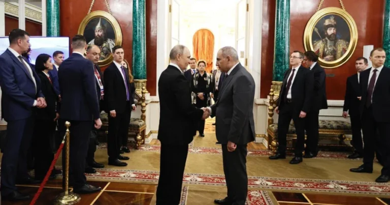 Putin Paşinyana ermənilərlə bağlı nə deyib? – Kremli qarışdıracaq QƏRAR Putin Paşinyana ermənilərlə bağlı nə deyib? – Kremli qarışdıracaq QƏRAR