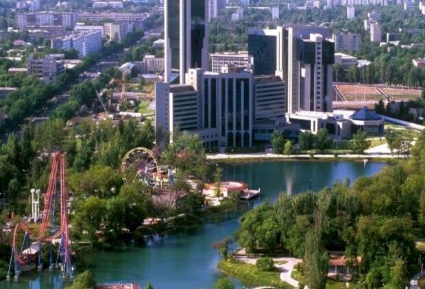 Bu ölkə ordusunu “Azərbaycan modeli“ ilə qurur