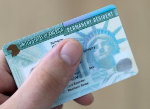 “Green card” arzusunda olanların nəzərinə – ABŞ bu addımı atdı