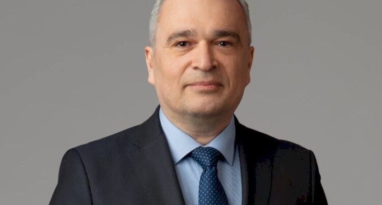 İlqar Məmmədov seçkilərdən yazdı – “Ona çox baha oturar”