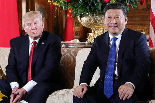 Donald Tramp Çində səfərdədir