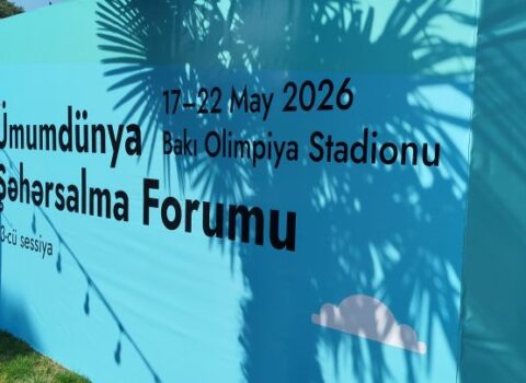 WUF13-ün akkreditasiya mərkəzində bütün əməkdaşlar azərbaycanlıdır